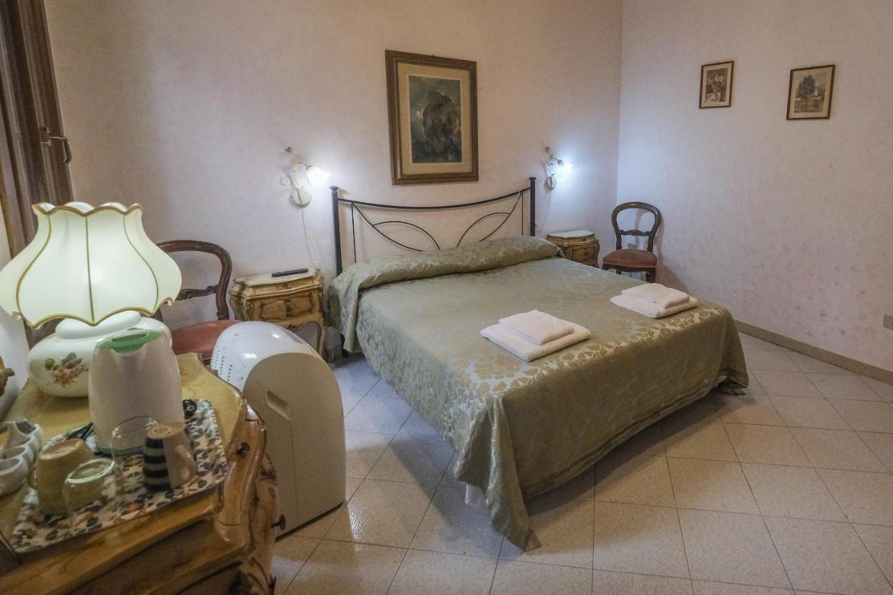 Ca'Salvador Bed & Breakfast เวนิส ภายนอก รูปภาพ